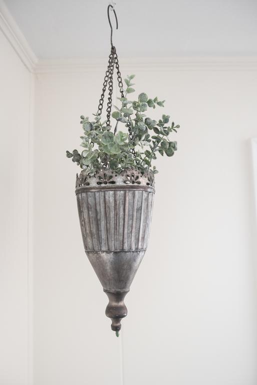 The Carriage House At